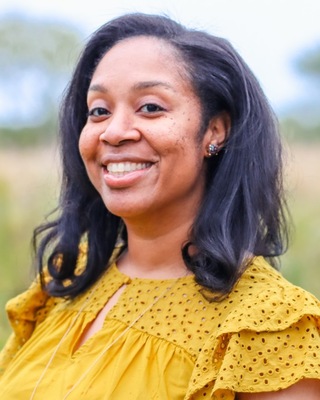 Photo of Dr. Tichiya Maxey, Clinical Social Work/Therapist in Oak Brook, IL