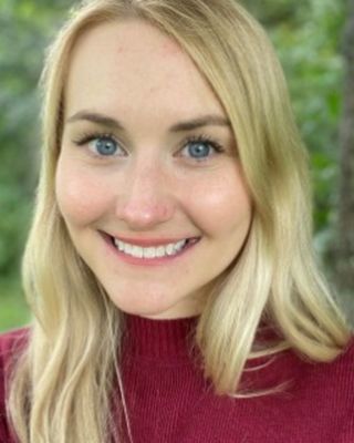 Photo of Stephanie Davis, Licensed Professional Counselor, LPC