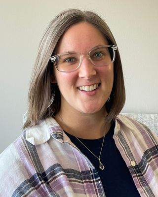 Photo of Alissa Scharf, Marriage & Family Therapist, MS, LMFT