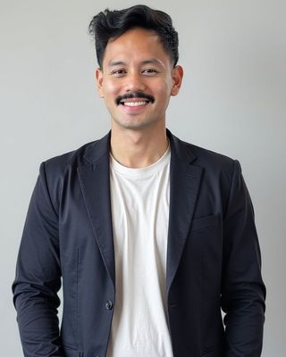 Photo of Ian Bagnas, Registered Psychotherapist (Qualifying), MACP, RP (Q)