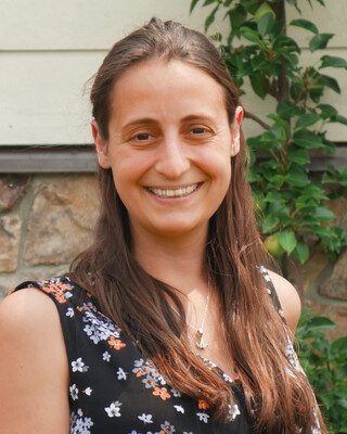 Photo of Abbie Stonelake, Resident in Counseling in Virginia