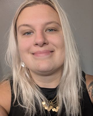 Photo of Rose Hellat, Clinical Social Work/Therapist, MSW, LICSW