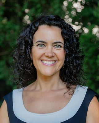 Photo of Filipa Santos, Registered Psychotherapist, H.B.Sc, RP