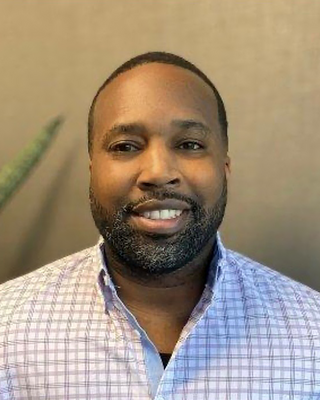 Photo of Rodric McClain, Counselor, LIMHP