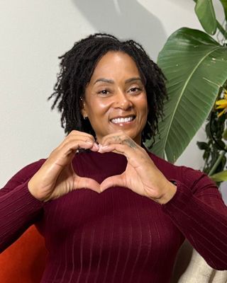 Photo of Hazzauna Underwood - My Mind & Me, Psychiatric Nurse Practitioner, ARNP, PMHNP-C