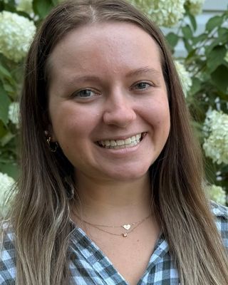 Photo of Ashley Kash, Pre-Licensed Professional