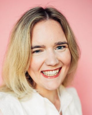 Photo of Molly Young, Marriage & Family Therapist Associate, MA, LMFT-A