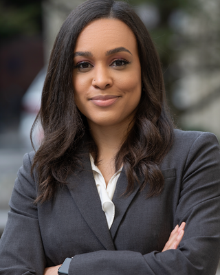 Photo of Dr. Amanda J. Calhoun, Psychiatrist