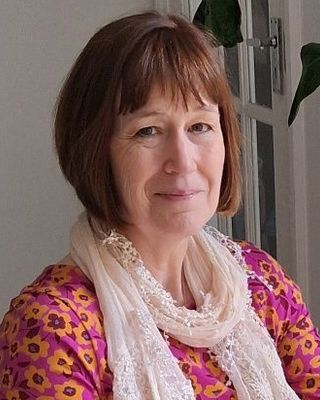 Photo of Jackie Hewitt, Counsellor, MBACP Accred