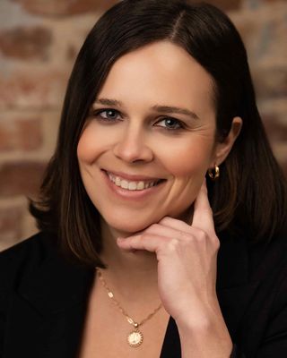 Photo of Erica Jefferson, Pre-Licensed Professional, MA, RMHCI