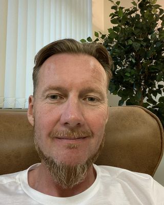 Photo of Anthony Naylor, Counsellor, MNCPS Acc.