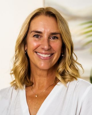 Photo of Susan Martin, Marriage & Family Therapist, MA, LMFT, NPT-C