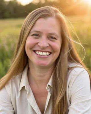 Photo of Dayna Z. McGuire, Clinical Social Work/Therapist, MSW, APSW
