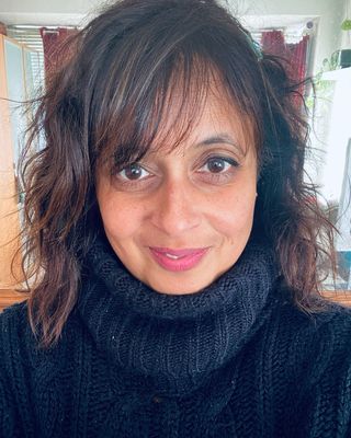 Photo of Nina Tara - Courageous Art Therapy, Psychotherapist, MA, HCPC-Art Therap.