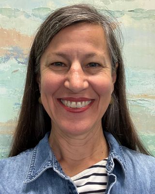 Photo of Lynn Hutton, Clinical Social Work/Therapist, LCSW