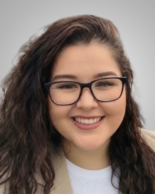 Photo of Carina Davis, Licensed Professional Counselor, LPC