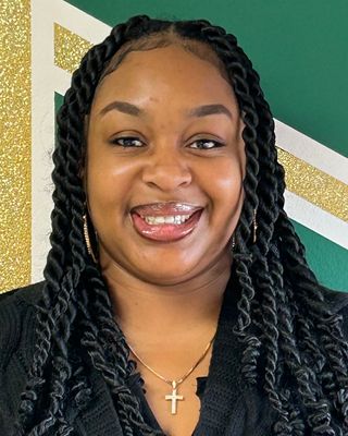 Photo of Jaleesa Wrench, Clinical Social Work/Therapist, LLMSW