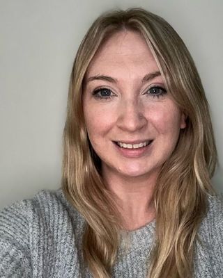 Photo of Elizabeth Peters, Clinical Social Work/Therapist, L