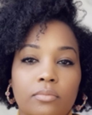 Photo of Carmen Woods, Clinical Social Work/Therapist, LICSW