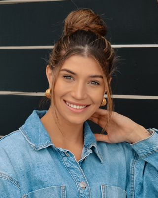 Photo of Payton Newby, Registered Psychotherapist (Qualifying), MACP