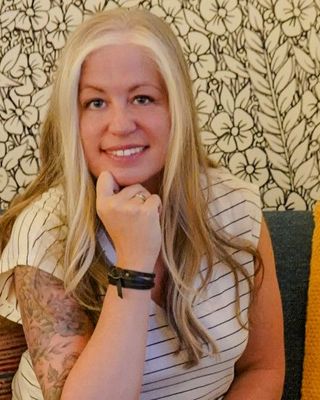 Photo of Erin Lusk, Clinical Social Work/Therapist, LCSW