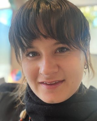 Photo of Alana Eggins, Psychologist in Ashgrove, QLD