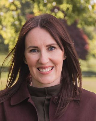 Photo of Becky Harris, Psychotherapist