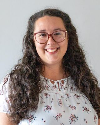 Photo of Jena MacDonald, Counsellor, MACP, RCT-C, CCC-Q