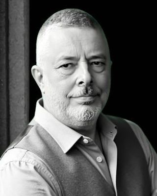 Photo of Dr Phil Tyson, Psychotherapist, PhD, MBACP Snr. Accred