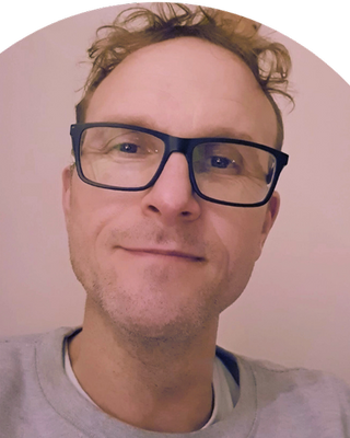 Photo of Andrew Abernethy, Counsellor, BACP