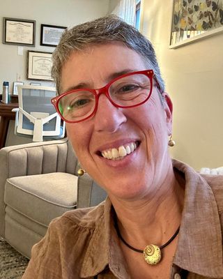 Photo of Suzan White, Psychiatrist, DO