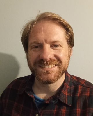 Photo of Lee Jones, Counsellor, MNCPS Acc.