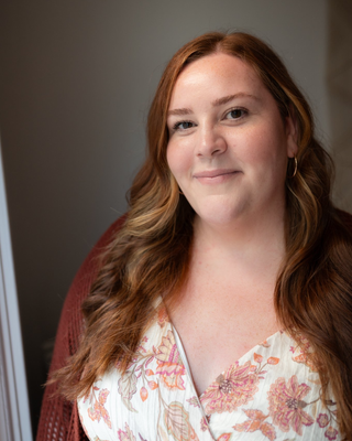 Photo of Kaitlyn Parmar, Registered Psychotherapist (Qualifying)