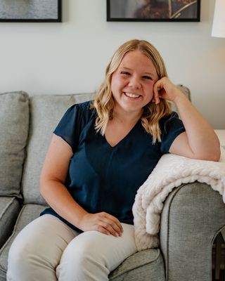 Photo of Carrington Aslaner, Registered Psychotherapist, RP, MDiv, BSocSc