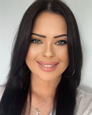 Photo of Charlotte Jenner Howe, Psychotherapist, MBACP