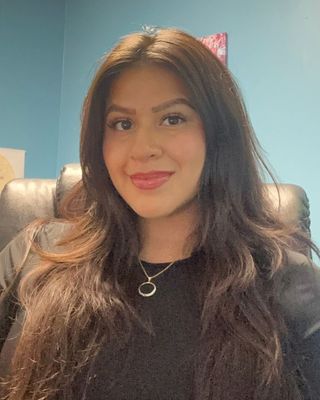 Photo of Stephanie Palacios - Floreciendo Mental Health Counseling PLLC, Mental Health Counselor, LMHC, MS