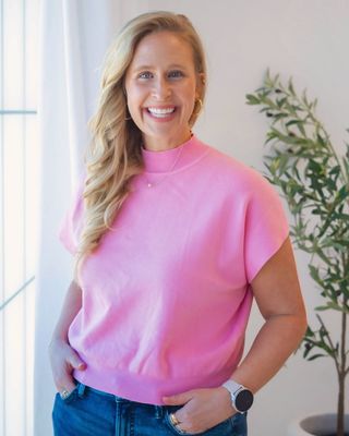 Photo of Aislinn Mayes, Counselor, MA, NCC, LCMHC