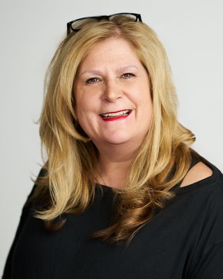 Photo of Danelle Marilyn Smith, Registered Psychotherapist (Qualifying), TRAUMA, ILLNESS, ANXIETY