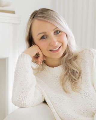 Photo of Jenn Turkcan, Clinical Social Work/Therapist, MSEd