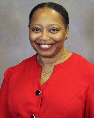 Photo of Leticia Berg, Registered Psychological Associate, MA, CHT