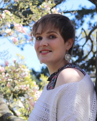 Photo of Dawn McLaughlin, Counsellor, MNCPS Acc.