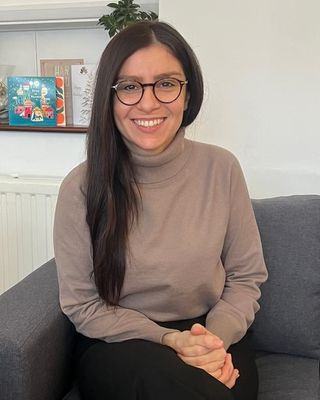 Photo of Neli Zheleva, Psychologist, PsychD, HCPC - Clin. Psych.