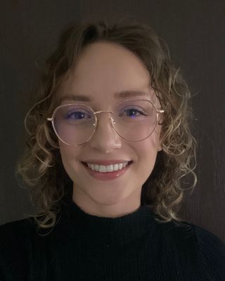 Photo of Kaitlyn Abeare, Clinical Social Work/Therapist, LLMSW