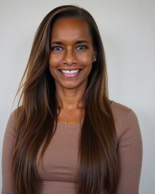 Photo of Leslie Agnew-Watson, Marriage & Family Therapist, PsyD, LMFT