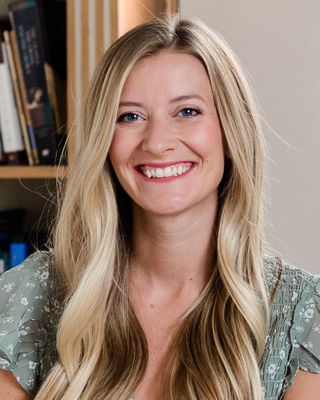 Photo of Kearsten Hobbs, Licensed Professional Counselor, MA, LPC, NCC
