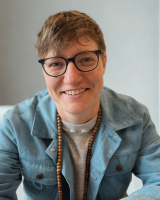 Photo of Billey Albina, Pre-Licensed Professional