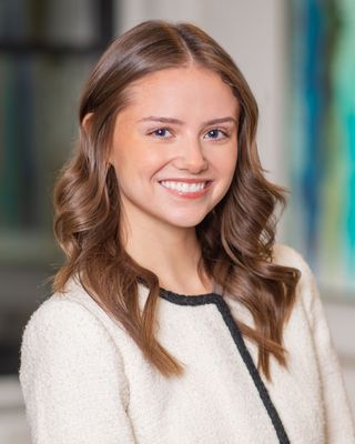 Photo of Caroline Grace Brown, Clinical Social Work/Therapist, LCSW, CBT, DBT, REBT