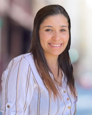 Photo of Jessecca Rowe, Psychiatric Nurse Practitioner, MSN, APRN, PMHNP