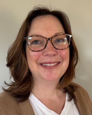 Photo of Kelly Bernhard, Clinical Social Work/Therapist, LCSW-R