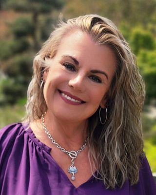 Photo of Heather Borges, Marriage & Family Therapist Associate, AMFT